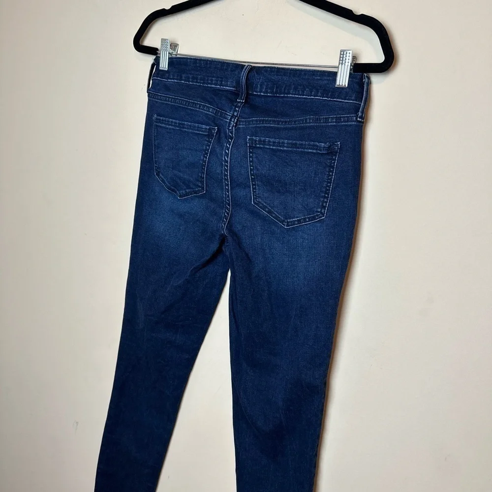Old Navy brand old